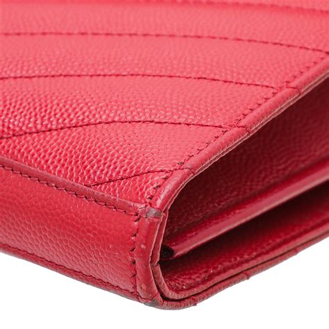 cassandre chain wallet in quilted leather 